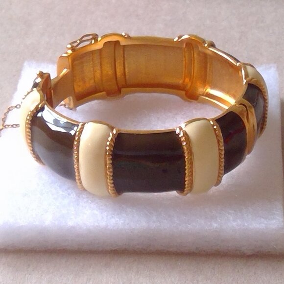 J Crew Factory Enamel Bracelet with Dainty Chain - Picture 5 of 12